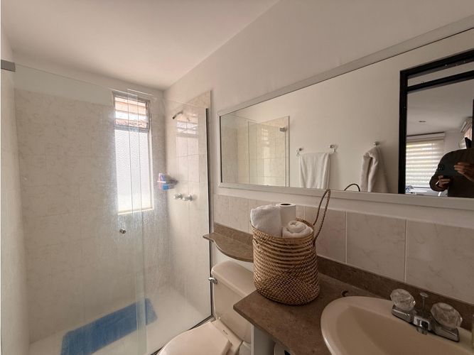 Casa de 3 alcobas en venta en El Castillo, Jamundí, 195 m² · foto 8 de 24