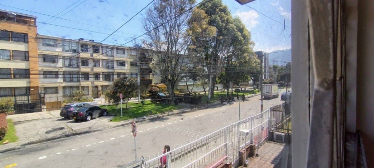 Casa en venta en Galerias, Bogotá · foto 13 de 24