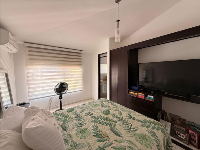 Casa de 3 alcobas en venta en El Castillo, Jamundí, 195 m² · foto 13 de 24