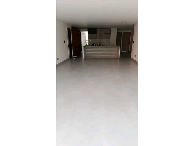 Apartamento de 3 alcobas en venta en Lorena, Medellín, 220 m² · foto 5 de 24