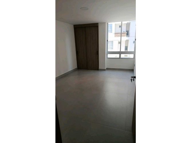 Apartamento de 3 alcobas en venta en Lorena, Medellín, 220 m² · foto 16 de 24