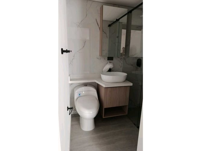 Apartamento de 3 alcobas en venta en Lorena, Medellín, 220 m² · foto 20 de 24