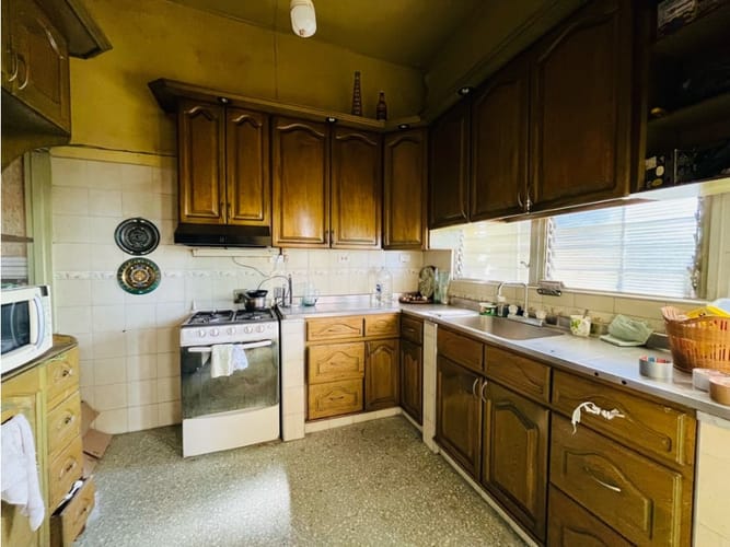 Casa de 3 alcobas en venta en Miraflores, Medellín, 190 m² · foto 11 de 15