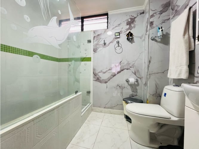 Apartamento de 4 alcobas en venta en Las Acacias, Medellín, 112 m² · foto 9 de 15