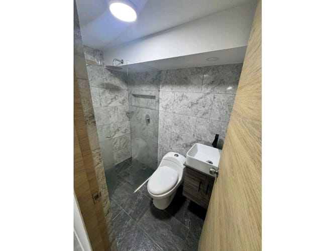 Apartamento de 3 alcobas en venta en Fontibon, Bello, 74 m² · foto 3 de 5