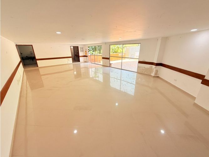 Apartamento de 2 alcobas en venta en Las Lomitas, Sabaneta, 111 m² · foto 13 de 24