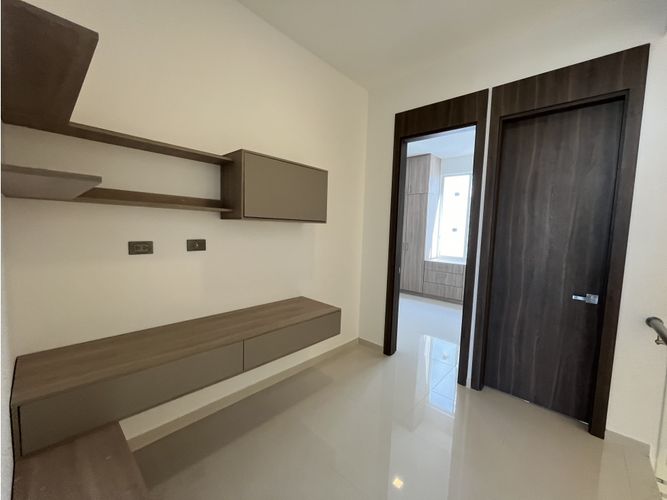 Casa de 3 alcobas en venta en Cr. Country Plaza, Jamundí, 141 m² · foto 8 de 13