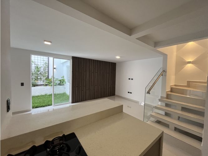 Casa de 3 alcobas en venta en Cr. Country Plaza, Jamundí, 141 m² · foto 9 de 13