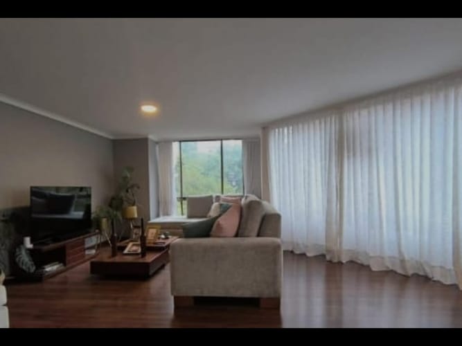 Apartamento de 3 alcobas en venta en El Tesoro, Medellín, 140 m² · foto 4 de 24