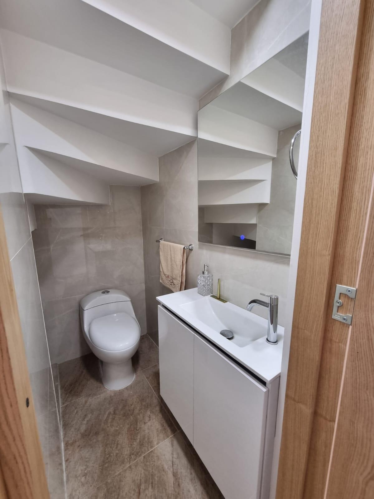 Casa en venta en Villas De Granada, Bogotá · foto 11 de 24