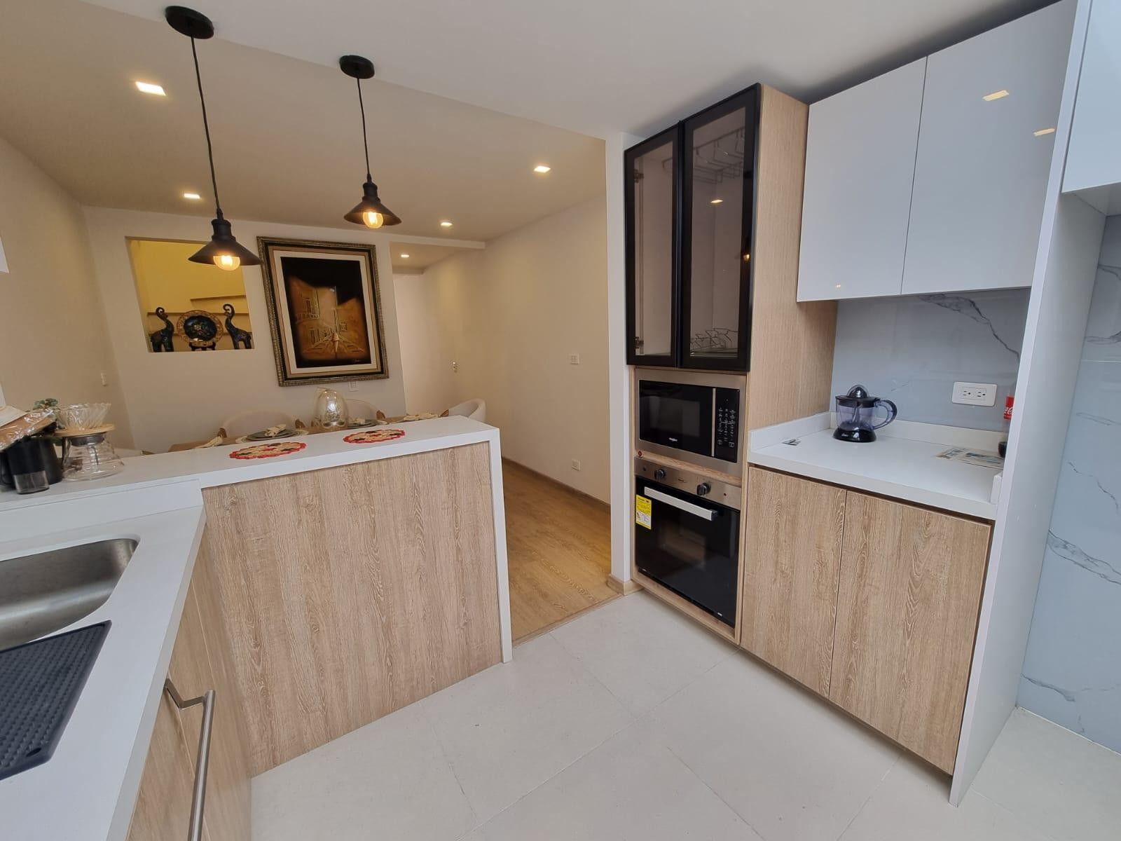 Casa en venta en Villas De Granada, Bogotá · foto 10 de 24
