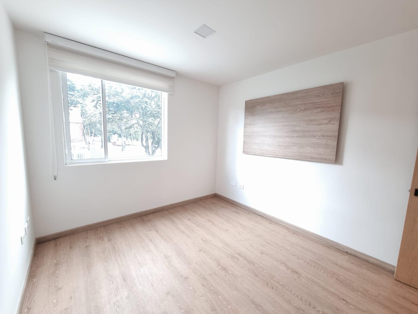 Casa en venta en Villas De Granada, Bogotá · foto 13 de 24