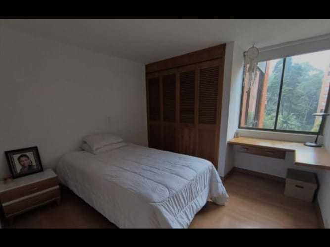 Apartamento de 3 alcobas en venta en El Tesoro, Medellín, 140 m² · foto 11 de 24
