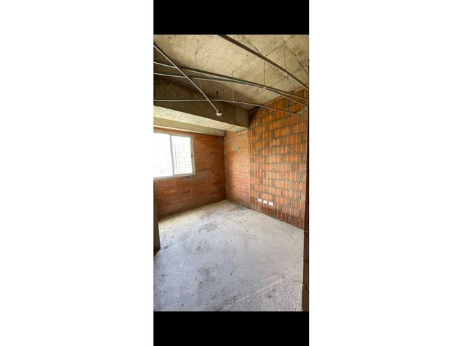 Apartamento de 3 alcobas en venta en Bellavista, Bello, 76 m² · foto 15 de 19