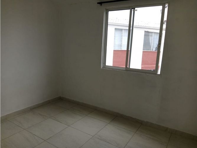 Apartamento de 3 alcobas en venta en Napoles, Jamundí, 56 m² · foto 6 de 8