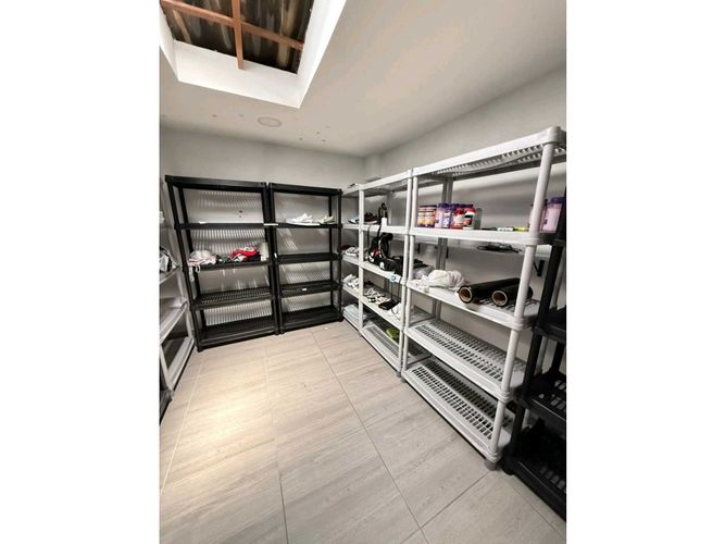 Casa de 4 alcobas en venta en La América, Medellín, 702 m² · foto 5 de 24