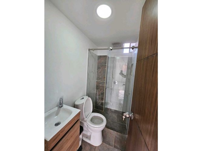 Casa de 4 alcobas en venta en La América, Medellín, 702 m² · foto 11 de 24