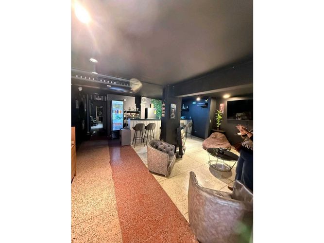 Casa de 4 alcobas en venta en La América, Medellín, 702 m² · foto 18 de 24