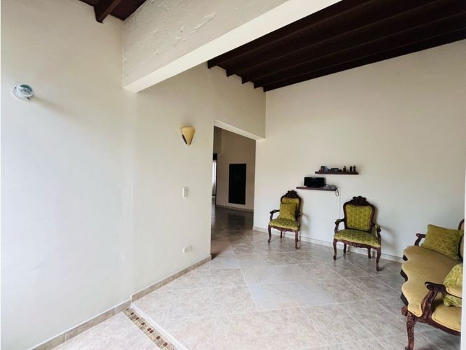 Apartamento de 4 alcobas en venta en Las Acacias, Medellín, 113 m² · foto 7 de 24