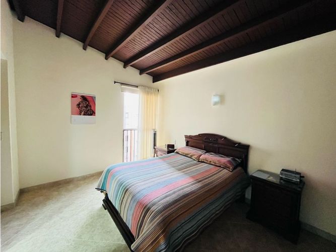 Apartamento de 4 alcobas en venta en Las Acacias, Medellín, 113 m² · foto 16 de 24