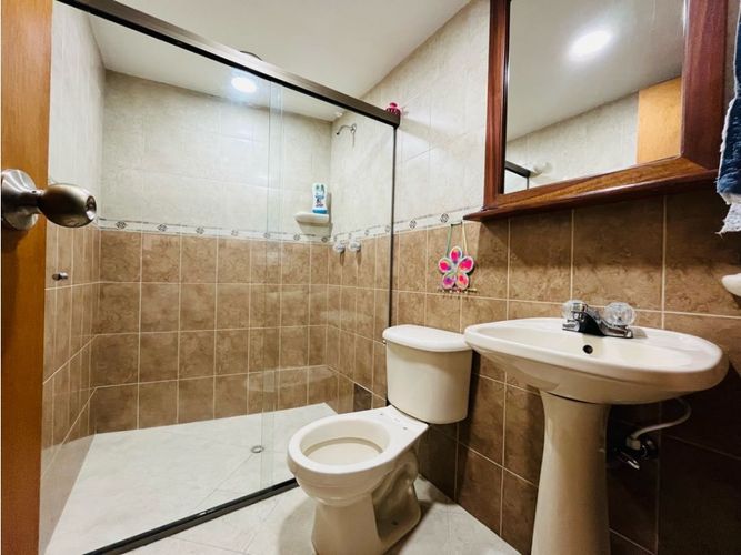 Apartamento de 4 alcobas en venta en Las Acacias, Medellín, 113 m² · foto 21 de 24