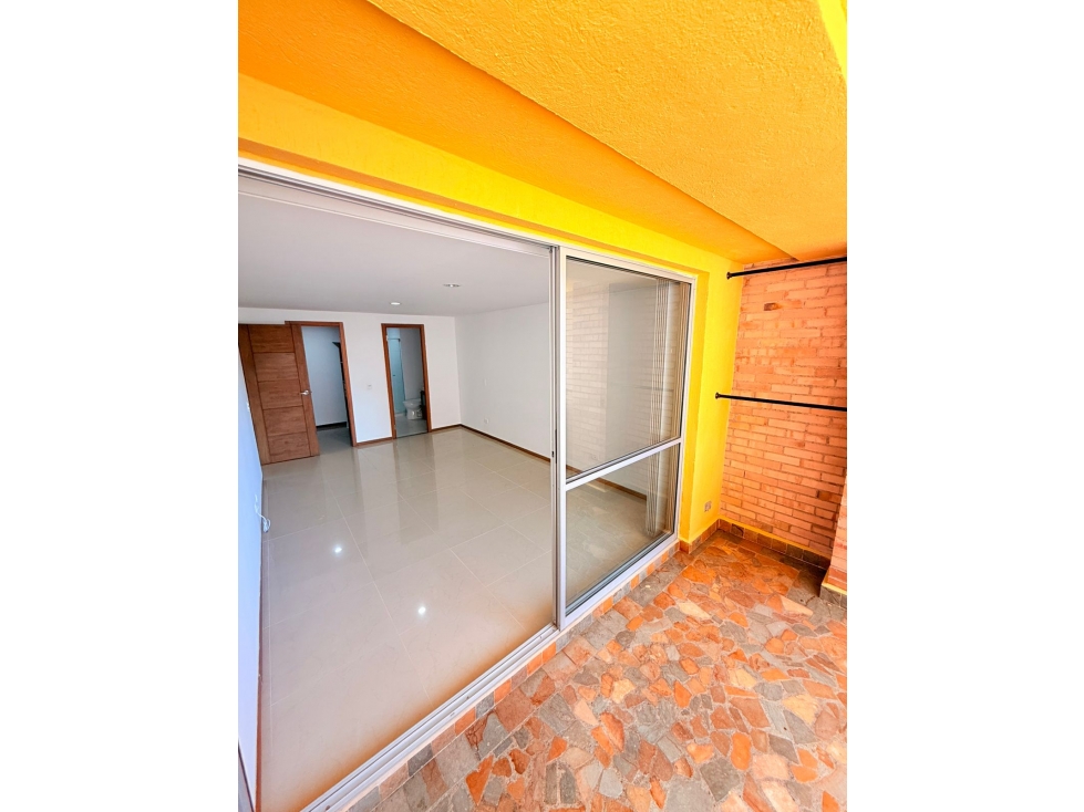 Apartamento en arriendo en Vereda La Doctora, Sabaneta · foto 2 de 24