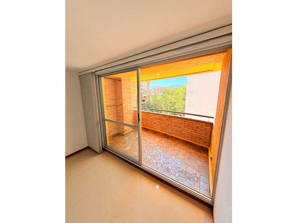 Apartamento en arriendo en Vereda La Doctora, Sabaneta · foto 11 de 24
