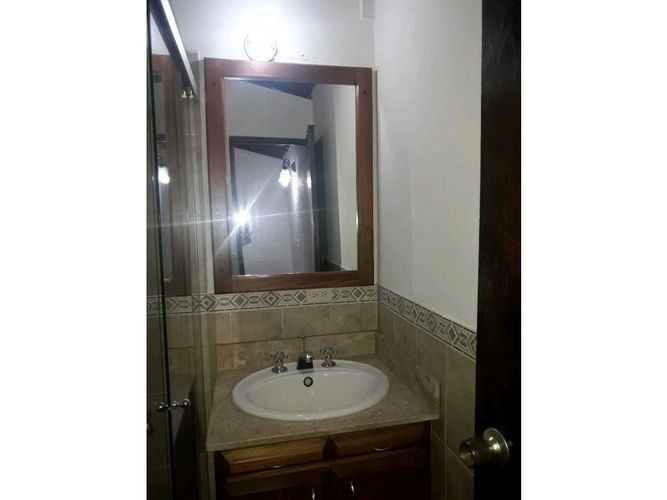 Casa de 3 alcobas en venta en El Velodromo, Medellín, 148 m² · foto 2 de 21