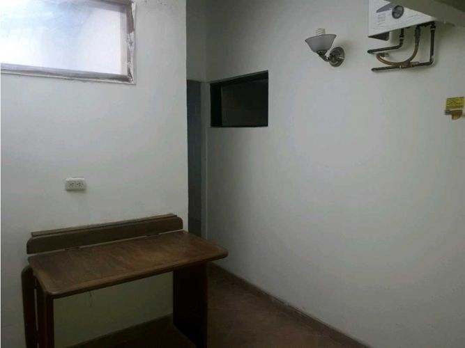 Casa de 3 alcobas en venta en El Velodromo, Medellín, 148 m² · foto 8 de 21