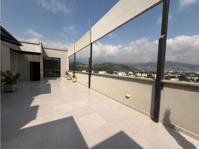 Apartaestudio en venta en El Refugio, Cali, 48 m² · foto 13 de 22