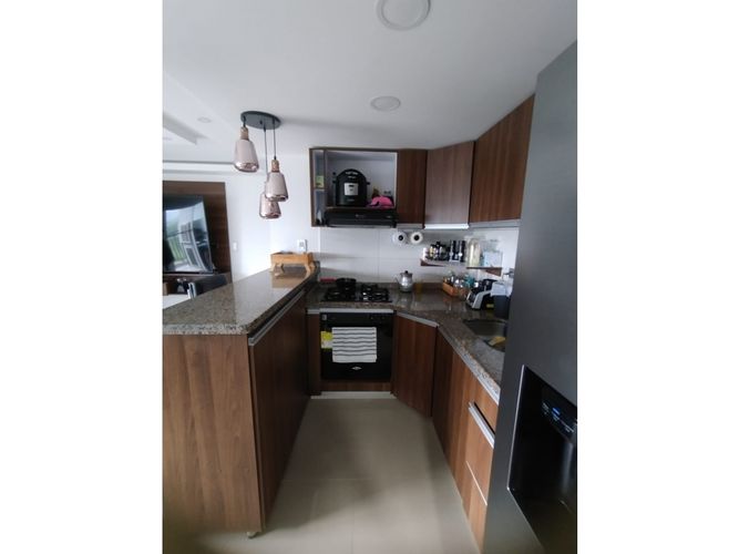 Apartamento de 3 alcobas en venta en Valle Del Lili, Cali, 55 m² · foto 1 de 24