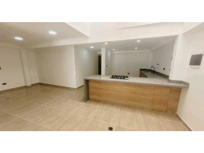 Casa de 4 alcobas en venta en San Bernardo, Medellín, 148 m² · foto 3 de 24