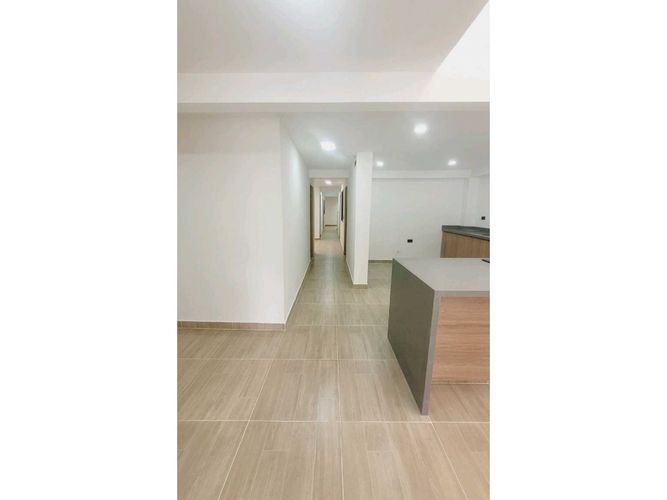 Casa de 4 alcobas en venta en San Bernardo, Medellín, 148 m² · foto 4 de 24