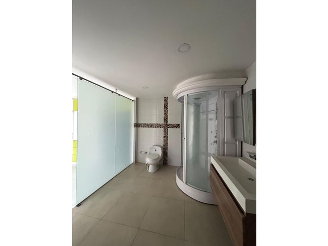 Casa de 5 alcobas en venta en Caney, Cali, 320 m² · foto 9 de 11