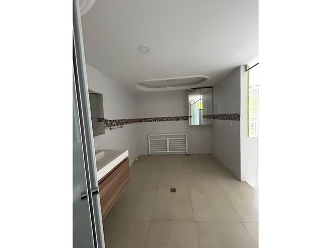 Casa de 5 alcobas en venta en Caney, Cali, 320 m² · foto 10 de 11