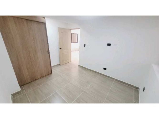 Casa de 4 alcobas en venta en San Bernardo, Medellín, 148 m² · foto 11 de 24