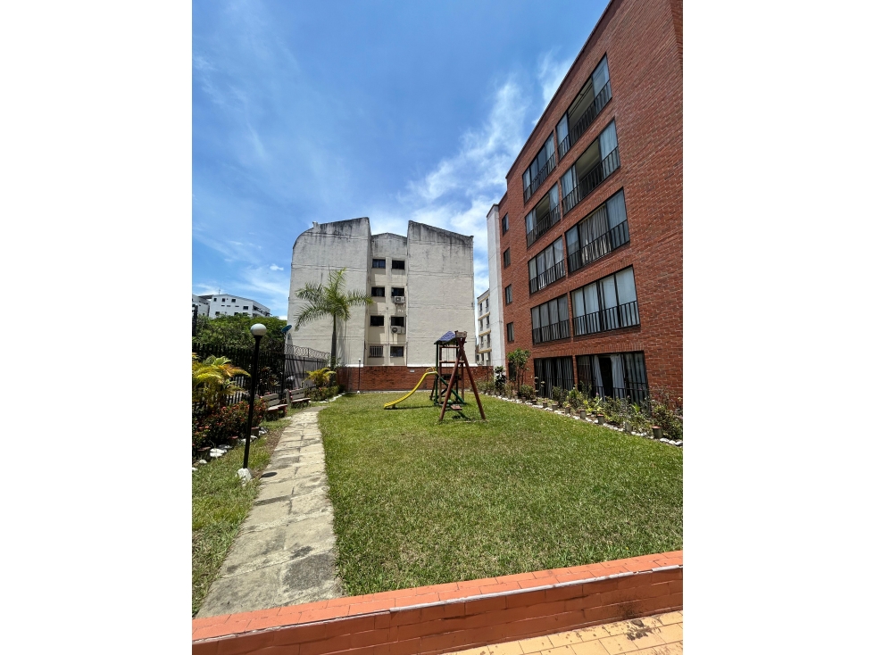 Apartamento en venta en El Refugio, Cali · foto 10 de 12