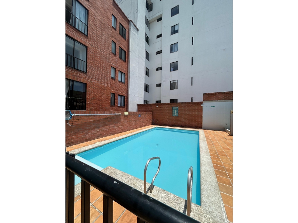 Apartamento en venta en El Refugio, Cali · foto 11 de 12