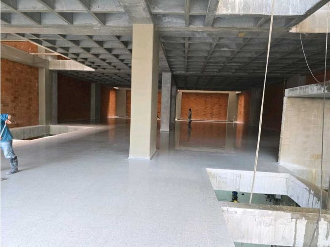 Bodega en arriendo en San Diego, Medellín, 3000 m² · foto 13 de 14
