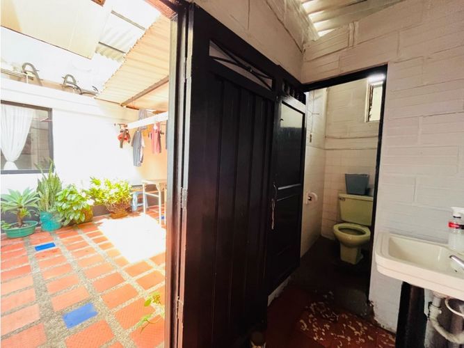 Casa de 4 alcobas en venta en La Milagrosa, Medellín, 140 m² · foto 14 de 16