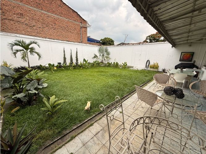 Casa de 4 alcobas en venta en La Flora, Cali, 270 m² · foto 6 de 24