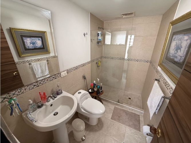 Casa de 4 alcobas en venta en La Flora, Cali, 270 m² · foto 21 de 24