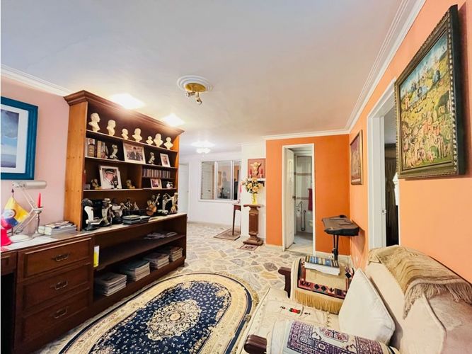 Apartamento de 4 alcobas en venta en Laureles, Medellín, 203 m² · foto 20 de 24