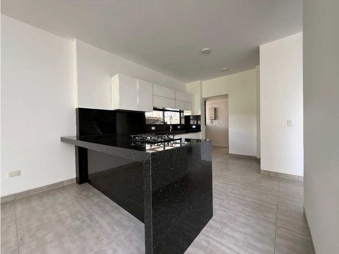 Casa de 4 alcobas en venta en Las Mercedes, Jamundí, 300 m² · foto 7 de 18
