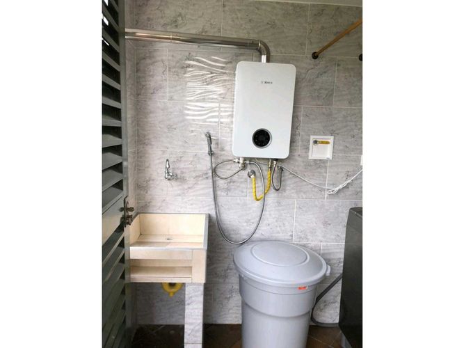 Apartamento de 4 alcobas en venta en Los Colores, Medellín, 185 m² · foto 23 de 24