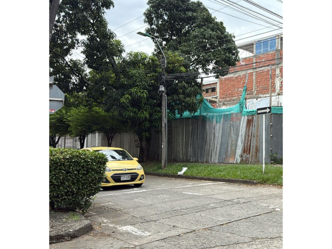 Lote en venta en San Fernando Nuevo, Cali, 253 m² · foto 2 de 9