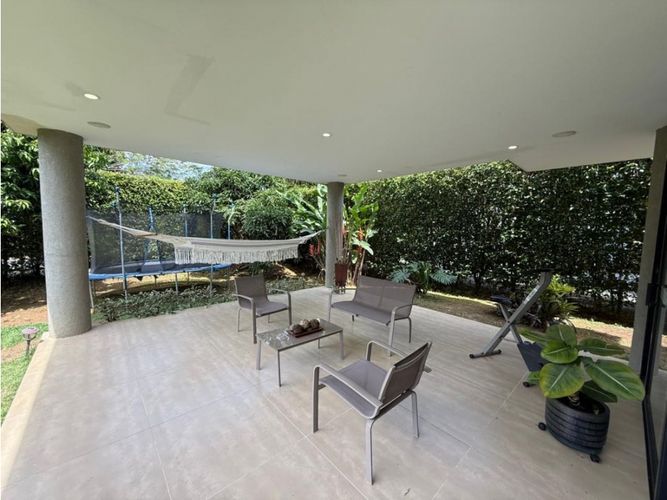 Casa de 4 alcobas en venta en Las Mercedes, Jamundí, 360 m² · foto 6 de 20