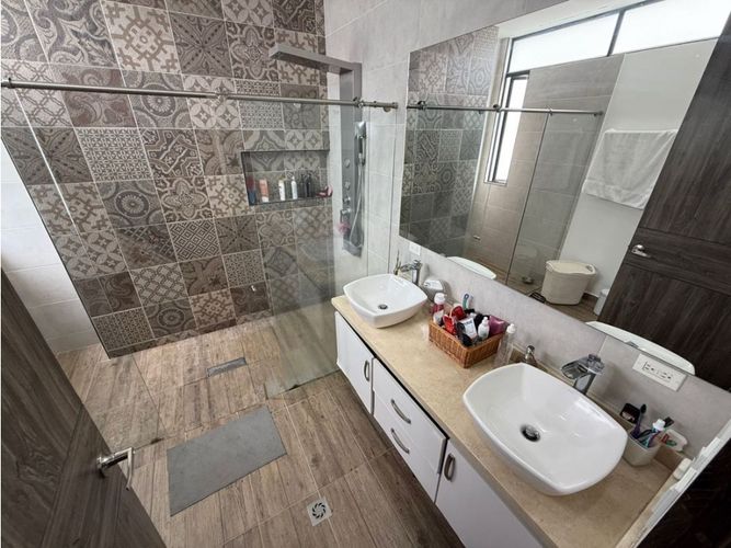 Casa de 4 alcobas en venta en Las Mercedes, Jamundí, 360 m² · foto 14 de 20