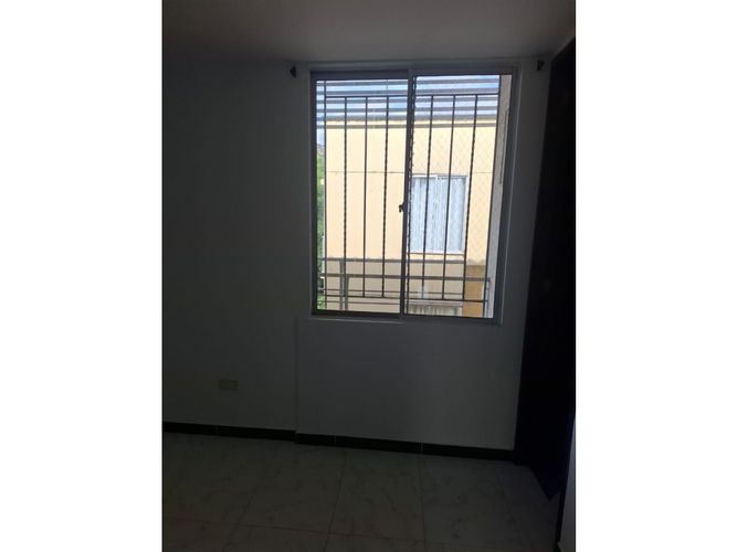 Apartamento de 3 alcobas en venta en La Cascada, Cali, 78 m² · foto 8 de 12