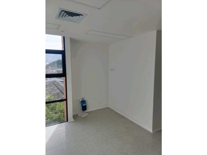 Consultorio en arriendo en San Diego, Medellín, 26 m² · foto 10 de 12